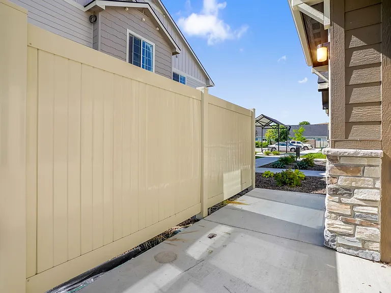 7485 N Lucy Rose Ln #102 — Photo 19