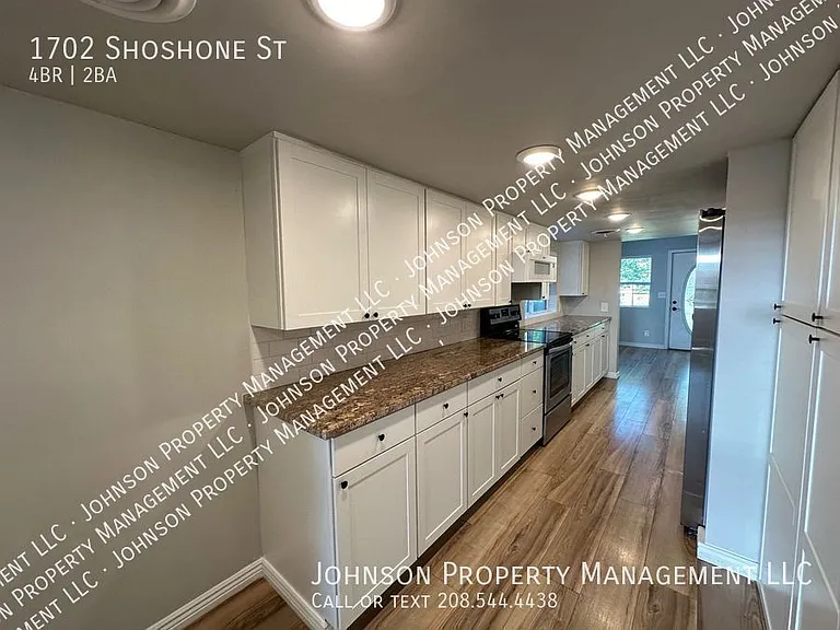 1702 S Shoshone St — Photo 5