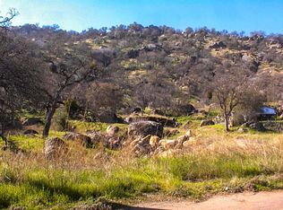 37 Totem Ln, Squaw Valley, CA 93675