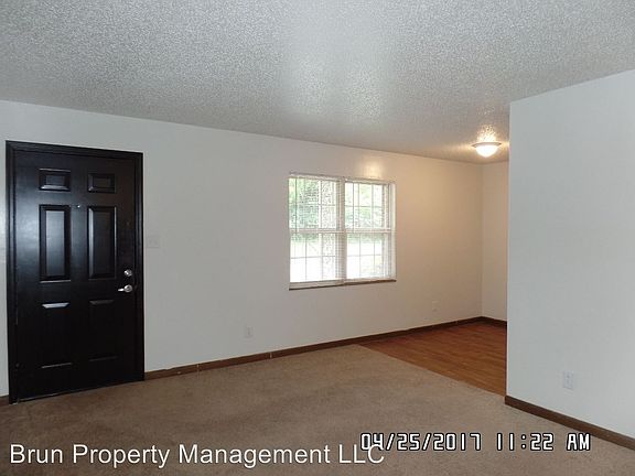 5th image of 131 Overbrook Dr APT 2