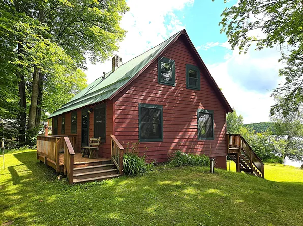 48250 Atkins Lake Rd, Grand View, WI 54839
