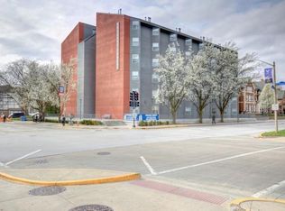 1107 S 4th St, Champaign, IL 61820