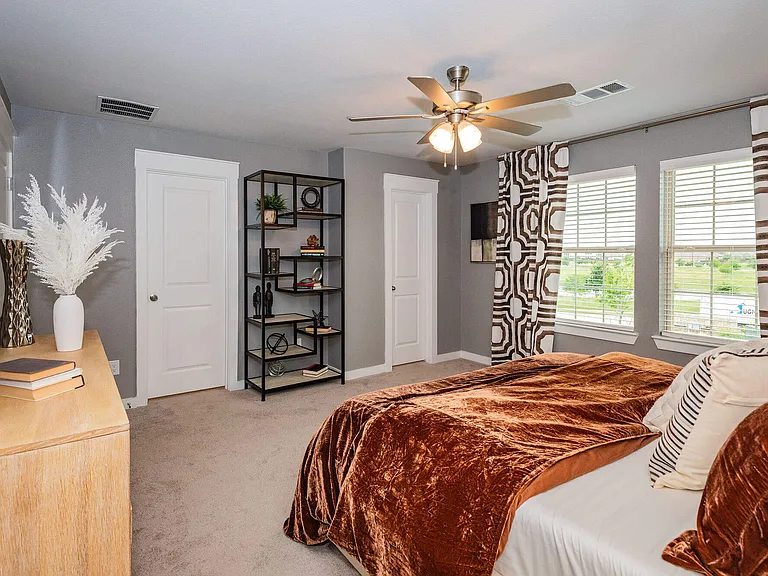 Tavolo Park Townhomes — Photo 26