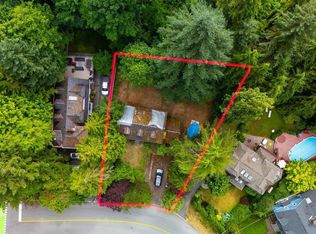 3095 Plymouth Dr, North Vancouver, BC V7H1C8