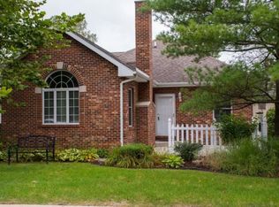 3833 Sandpiper Cove Run, South Bend, IN 46628