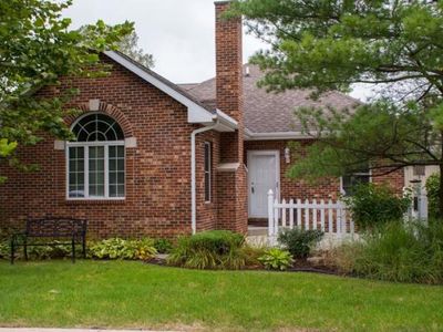 3833 Sandpiper Cove Run, South Bend, IN, 46628