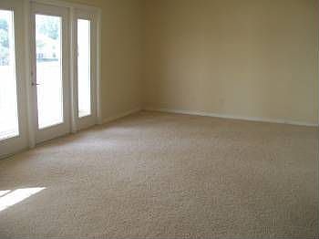 3rd image of 122 Pompano Dr SE APT C