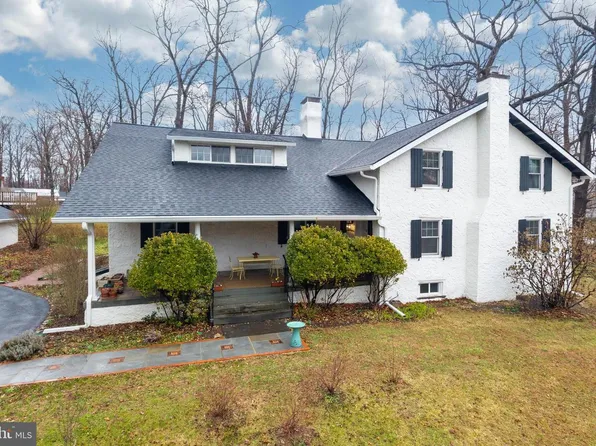 57 Grubb Rd, Malvern, PA 19355