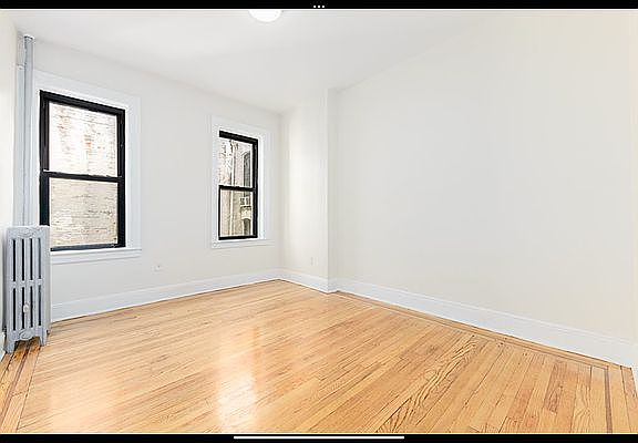 3rd image of 4706 45th St APT B5