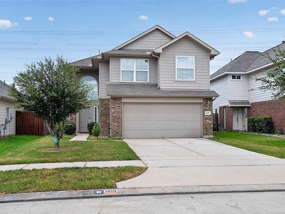 1st image of 1419 Oxford Meadow Dr