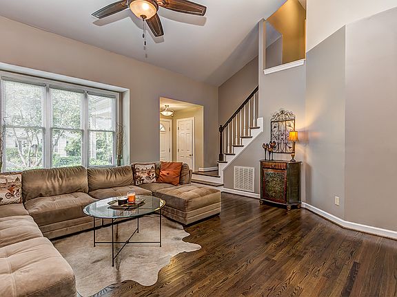5th image of 5919 Chalyce Ln