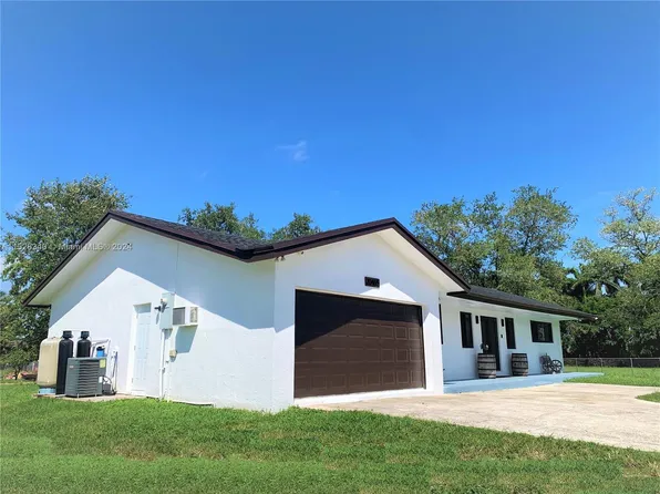 20465 SW 200th St, Miami, FL 33187