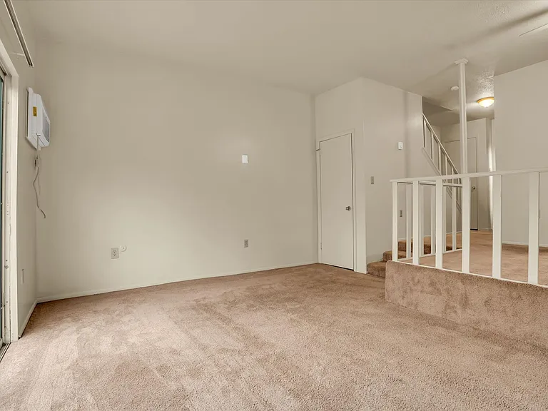 Beaver Creek Village Apartments — Photo 5