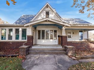 900 E Salem Ave, Indianola, IA 50125