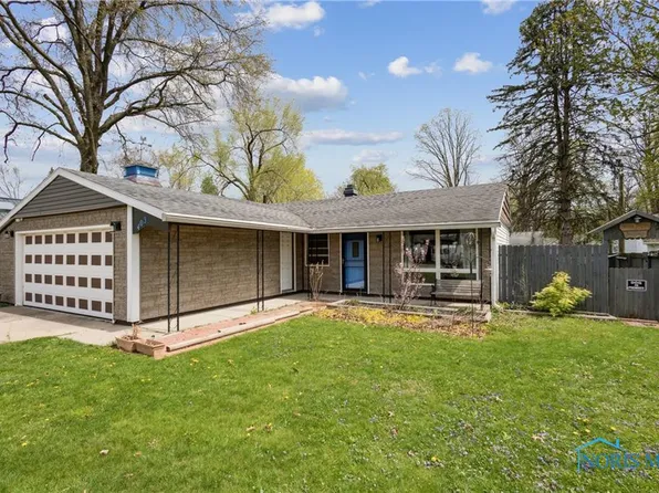 403 John St, Bryan, OH 43506