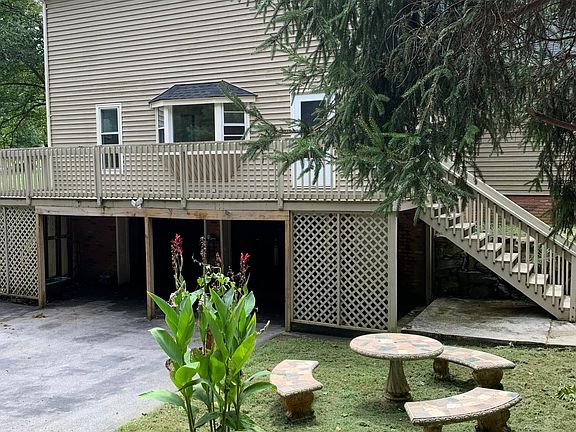 4th image of 2704 Avondale Dr