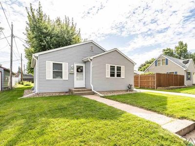 204 N Lowell Ave, Sioux Falls, SD, 57103