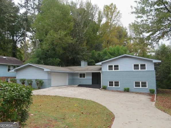 2416 Wood Hill Ln, East Point, GA 30344