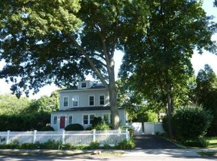 615 Demott Ave, Baldwin, NY 11510