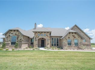 201 Maral Ln, Azle, TX 76020