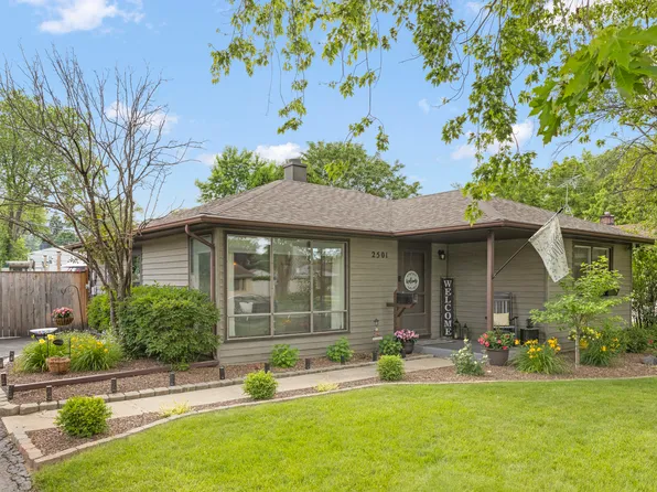 2501 Cardinal Dr, Rolling Meadows, IL 60008
