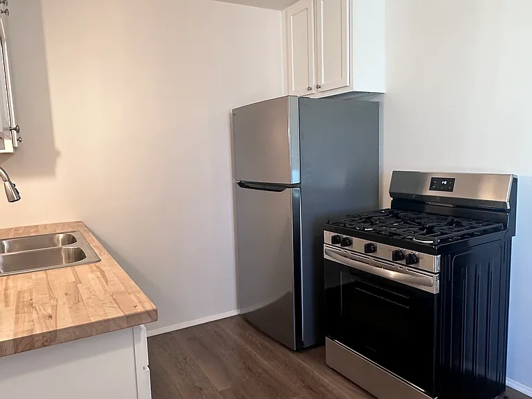 1854 W Valencia Dr #3 — Photo 24