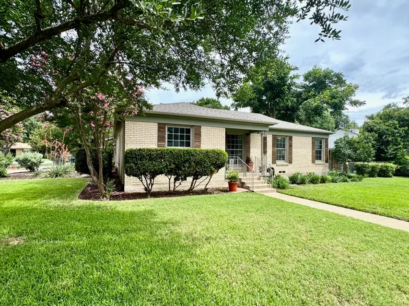 9636 Carnegie Dr, Dallas, TX 75228