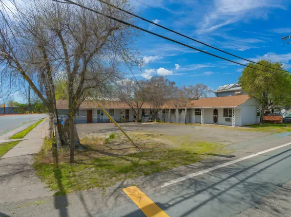 121 S Church St, Ione, CA 95640