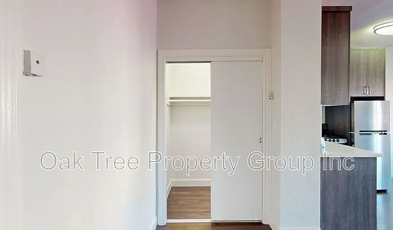509 Sycamore St #10 — Photo 8