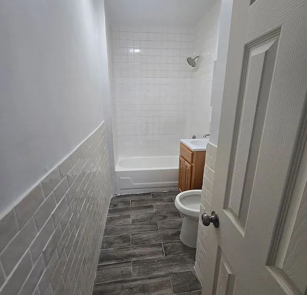 280 W Ivy St #1 — Photo 3