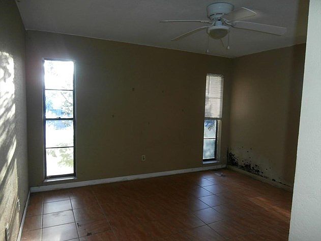 1st image of 1892 SE Aires Ln