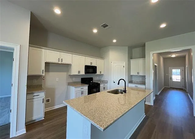 75533 Joyce Dr — Photo 3