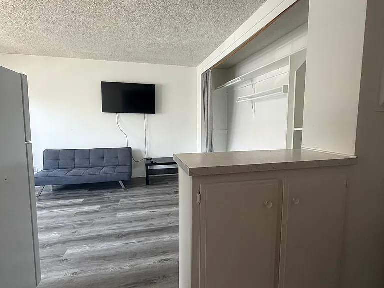 10944 Strathmore Dr #44 — Photo 5