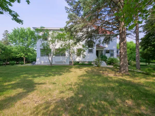 505 7th Ave W, Alexandria, MN 56308