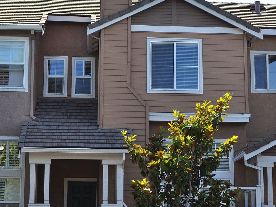 1st image of 4816 Hibernia Dr #117