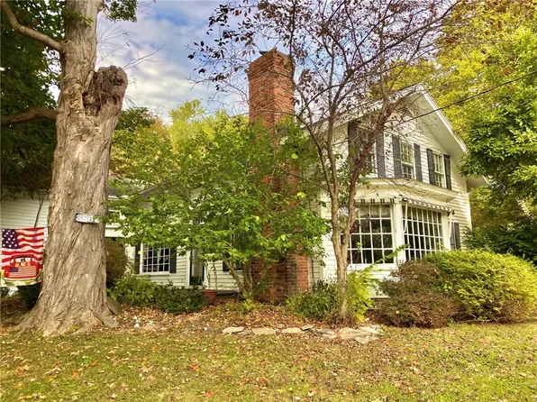 3867 Union St, North Chili, NY 14514