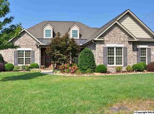 29 Old Cove Pl, Gurley, AL 35748