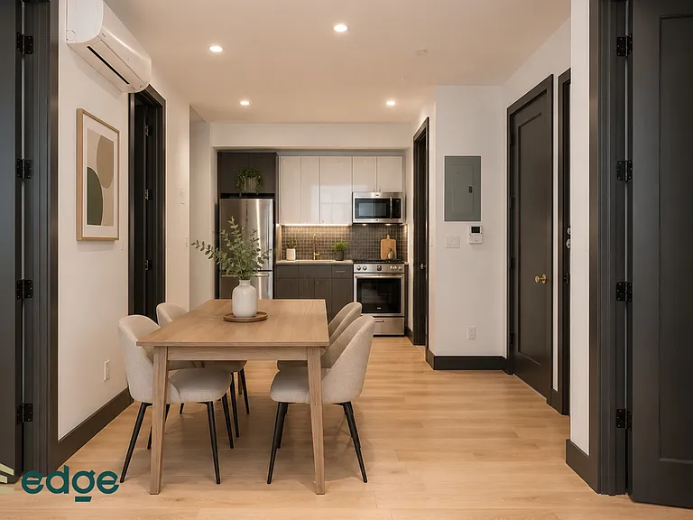 561 4th Ave #2B — Photo 2