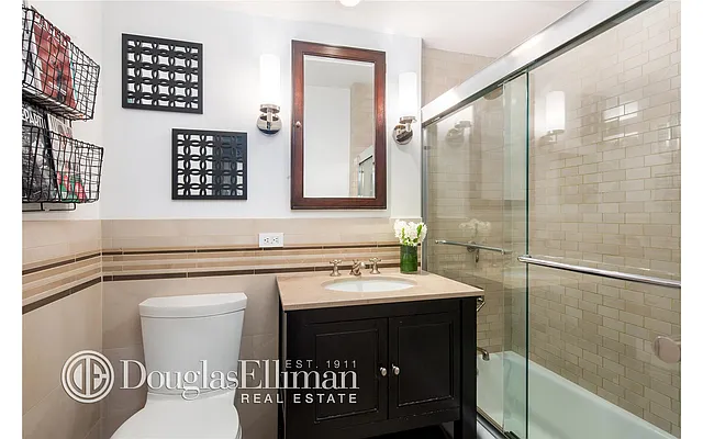 Sold by Douglas Elliman | media 17