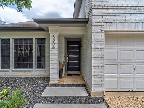 4th image of 8006 Nairn Dr
