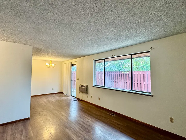 510 E Dalke Ave #510 — Photo 2