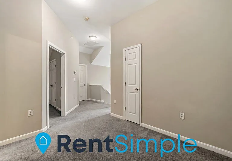 6791 Hampton Bay Ln — Photo 37