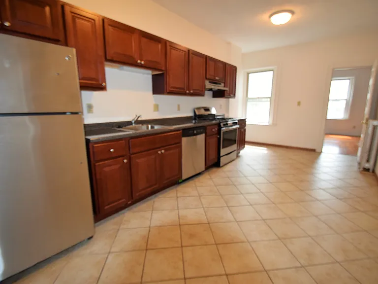 1907 Beacon St #1F — Photo 4