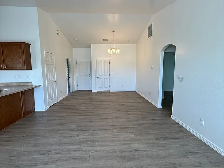 3866 N Teri Ct — Photo 6