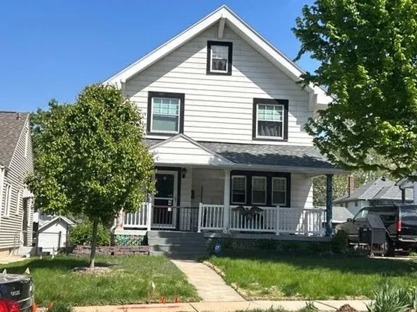 2217 S 32nd Ave, Omaha, NE 68105