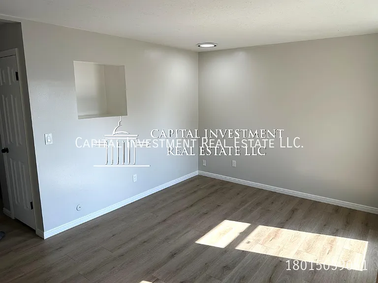 7669 S Birch St #7669 — Photo 4