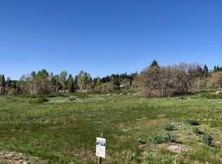 141 N Spring Dr, Springdale, UT 84767