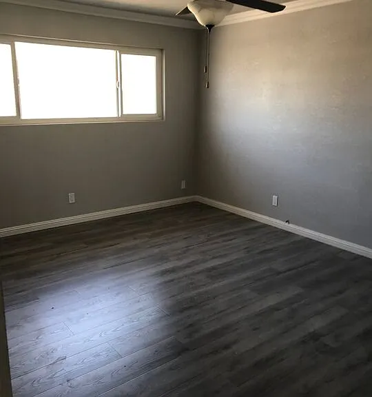 2018 S Longwood Ave #4 — Photo 15