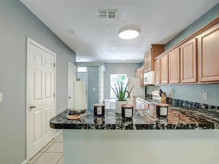 5822 Nature Terrace Cv — Photo 4