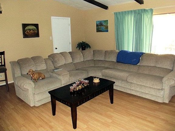 2nd image of 4608 Pleasant Dr